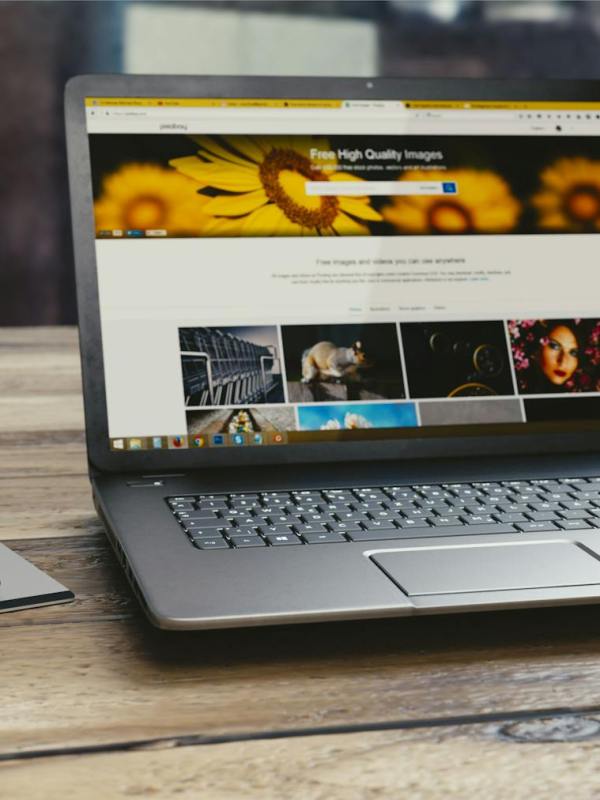 Why Should You Add a Blog to Your&nbsp;Website?